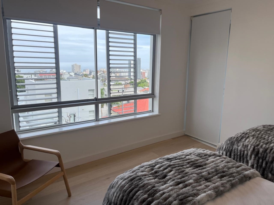 To Let 2 Bedroom Property for Rent in Fresnaye Western Cape